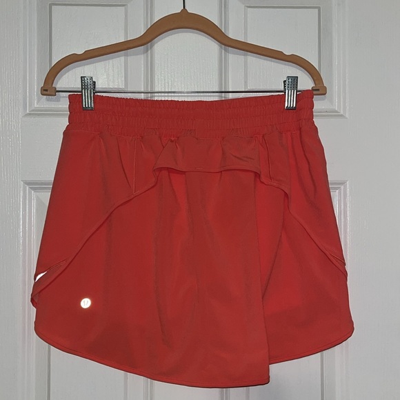 EUC Lululemon Hotty Hot HR Skirt *Regular length - Picture 4 of 8